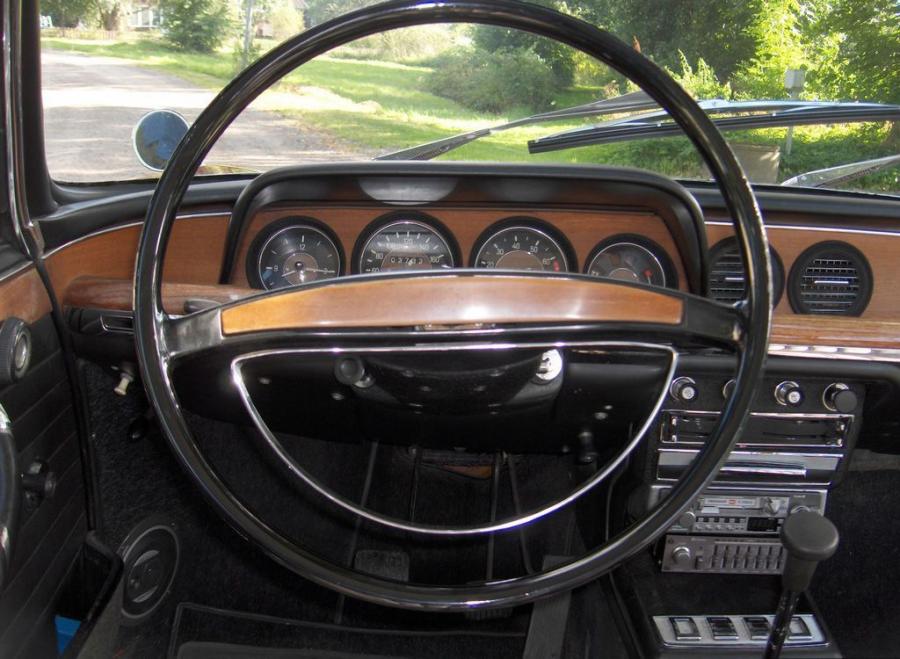 BMW 2000 CS 1965 года  (фото 13 из 53)